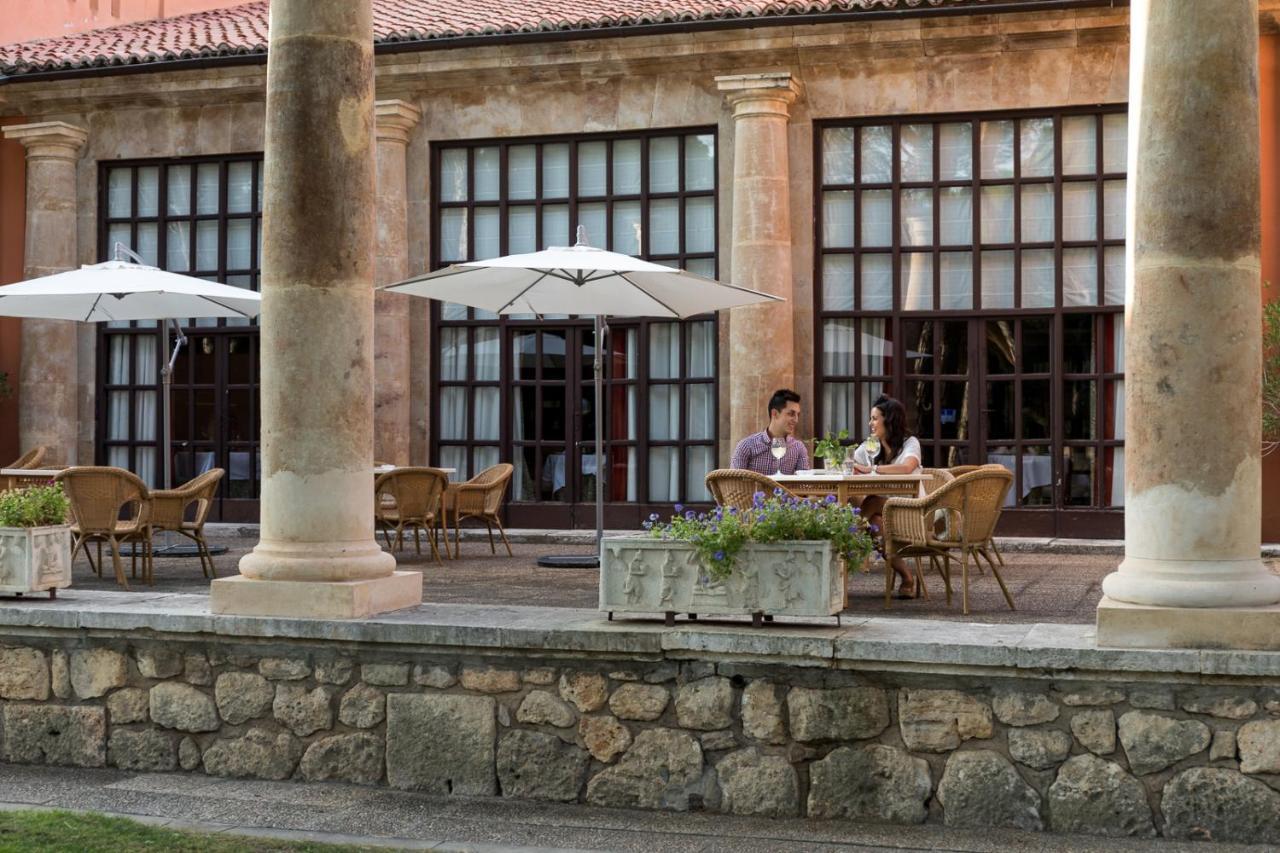 Parador De Tordesillas Exterior foto
